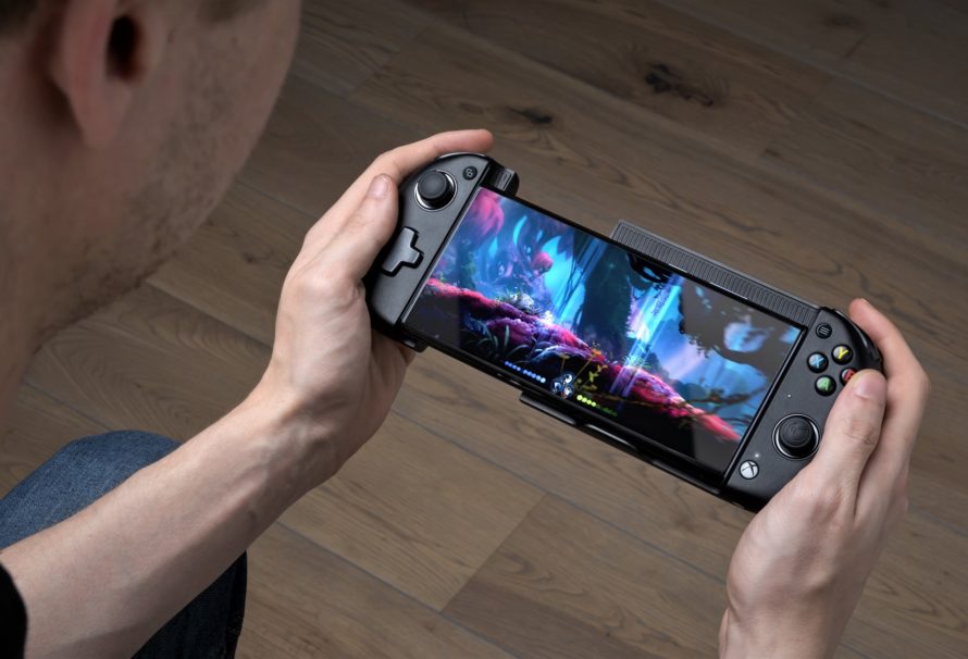 Gaming On The Go: NACON MG-X Mobile Controller